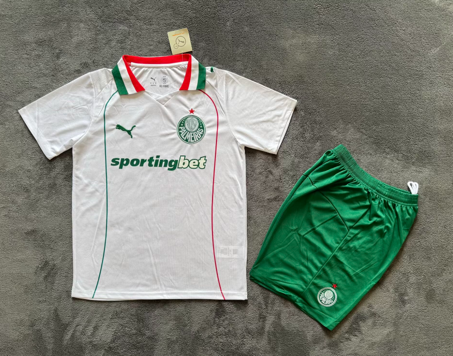 Adults kits 26/27 Palmeiras away