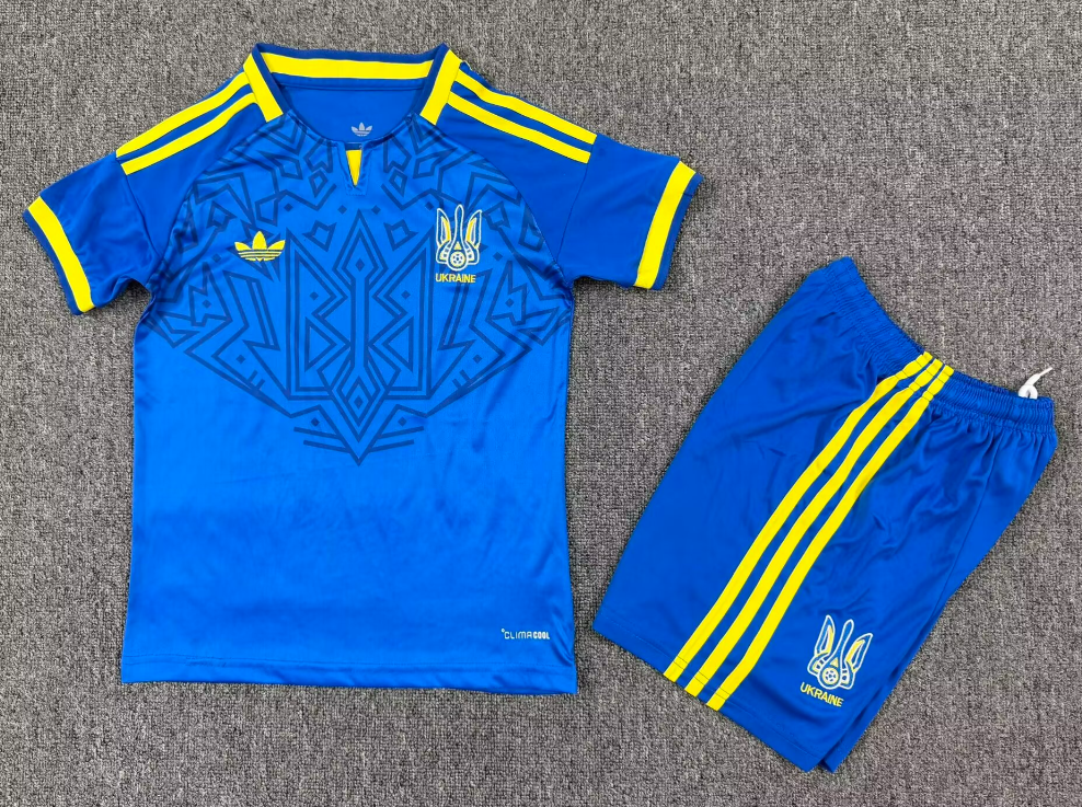 Kids kits 26/27 Ukraine away