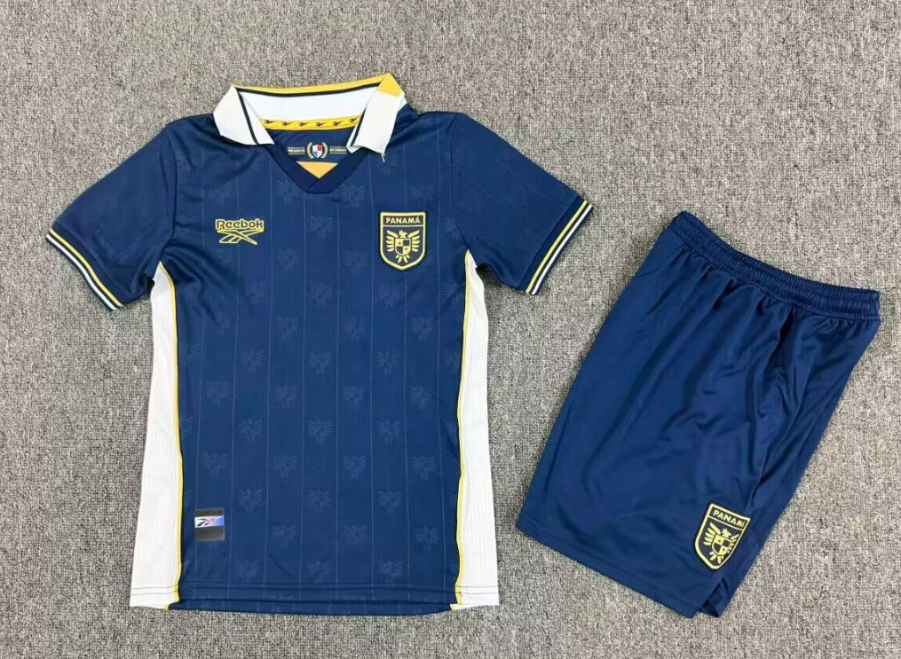 Kids kits 26/27 Panama Second away