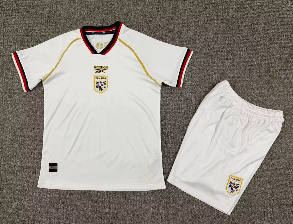 Kids kits 26/27 Panama away