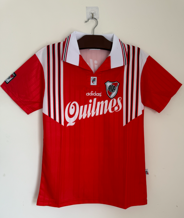 Retro 96/97 River Plate away 