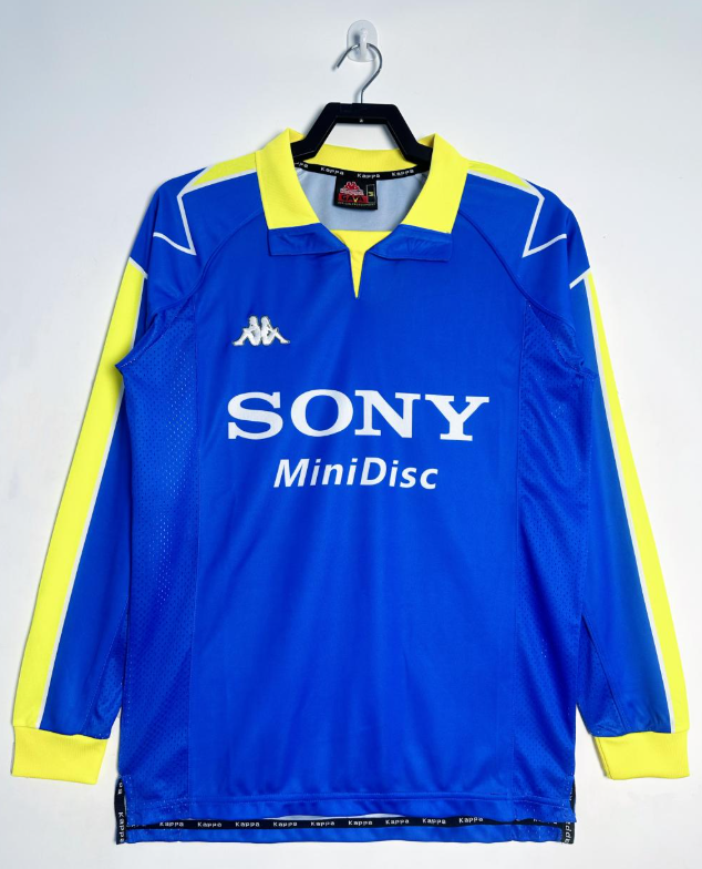 Retro 1997/99 Juventus away long sleeve