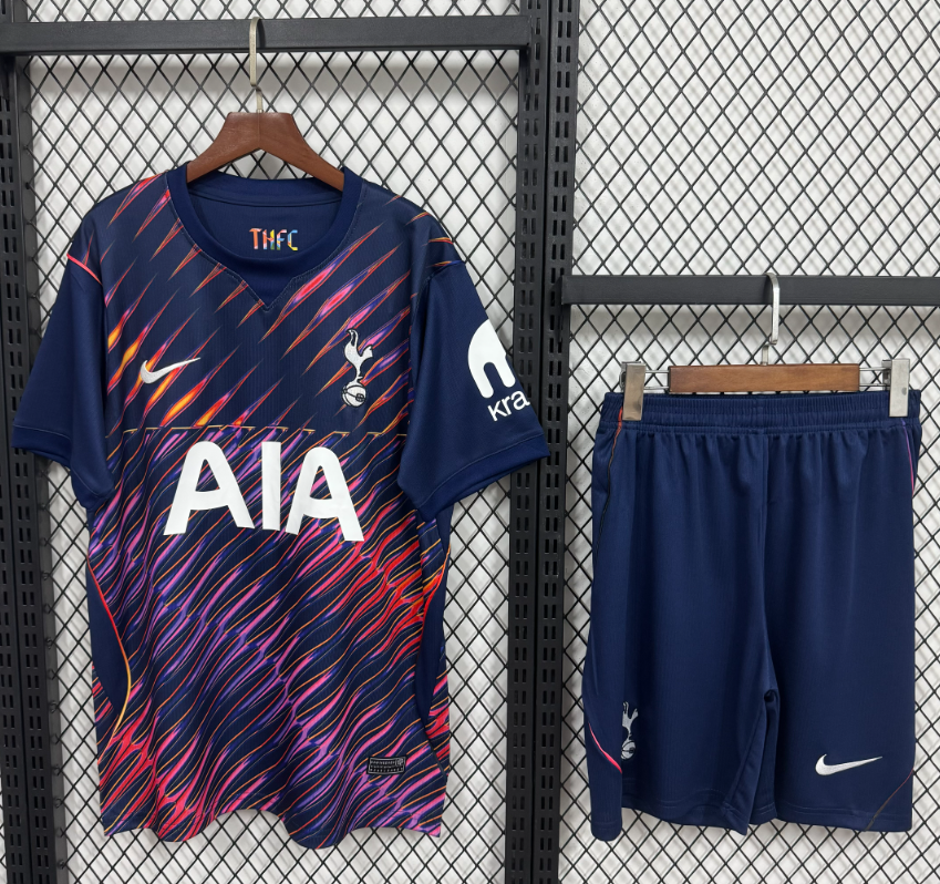  Adults kits 26/27 Tottenham away