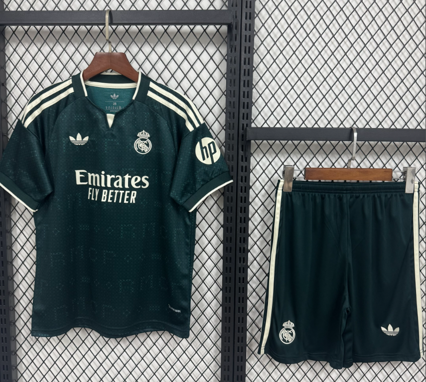 kids Kits 26/27 Real Madrid away