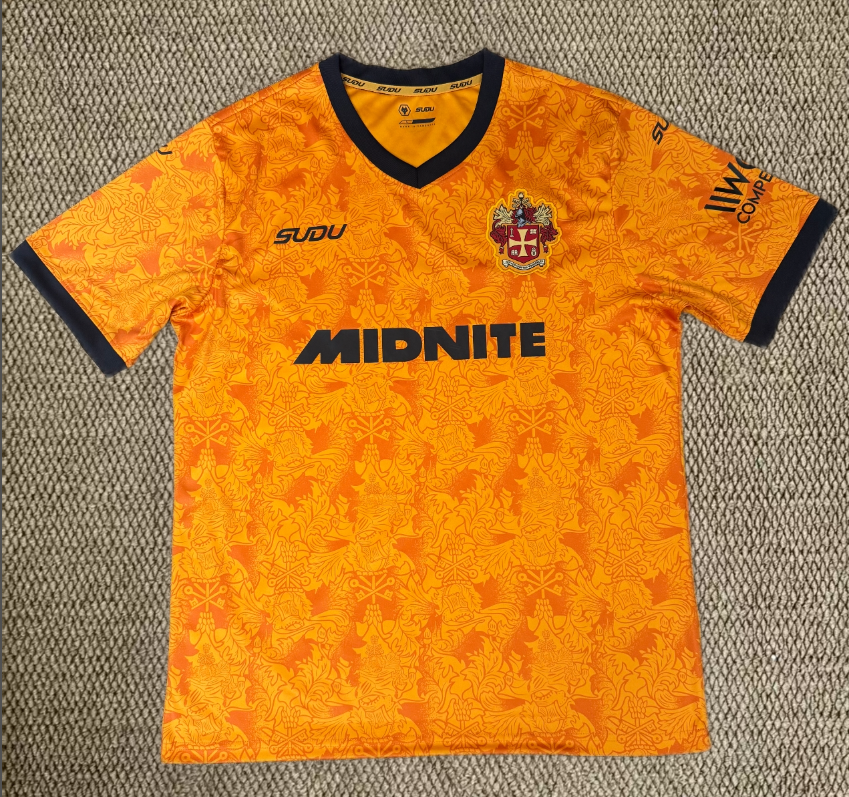 Fans Version 26/27 Wolves home