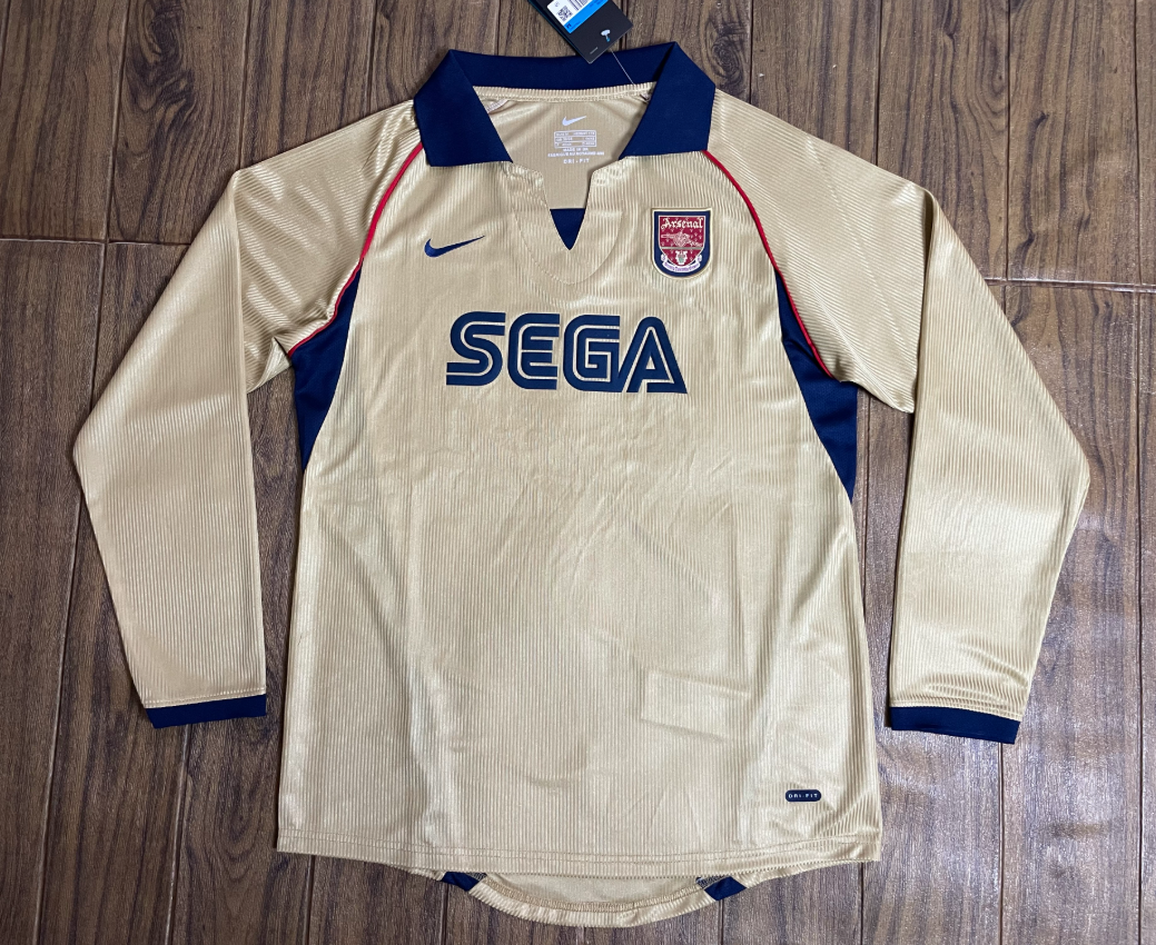 Retro 2001/02 Arsenal away long sleeve
