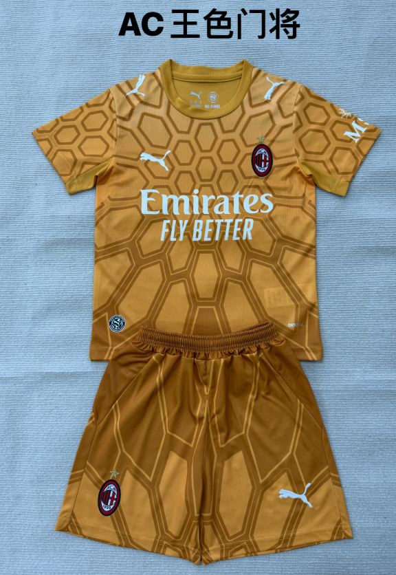  Adults kits 26/27 AC Milan king goalkeeper