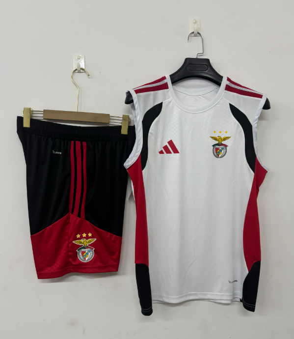 26/27 Vest Benfica white suit