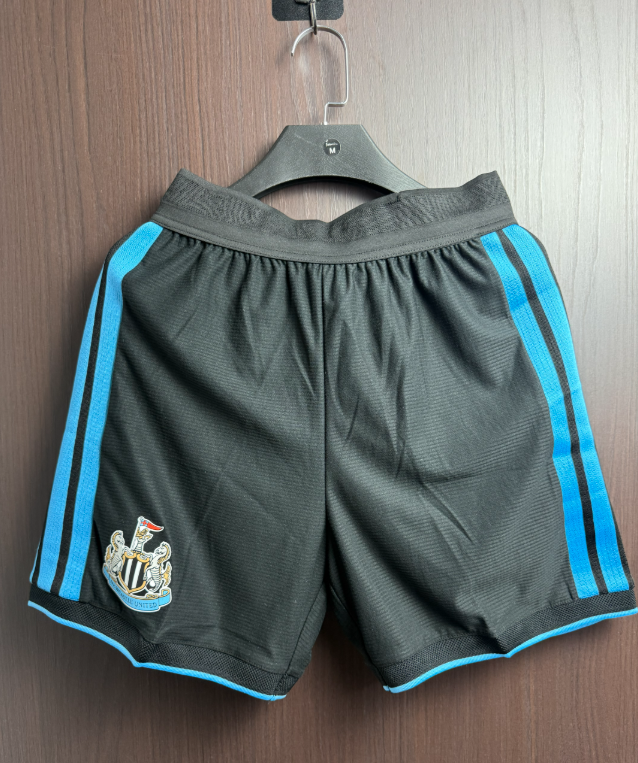Player Version 26/27 Newcastle United home shorts