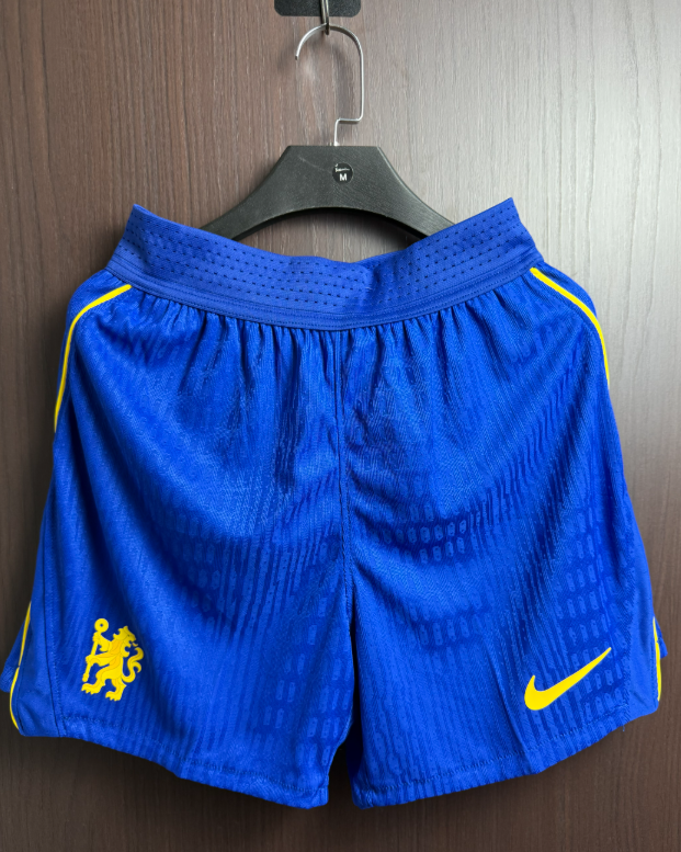 Player Version 26/27 Chelsea home shorts